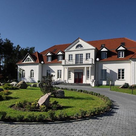 Palac I Folwark Nemino Sierakowice  Bagian luar foto