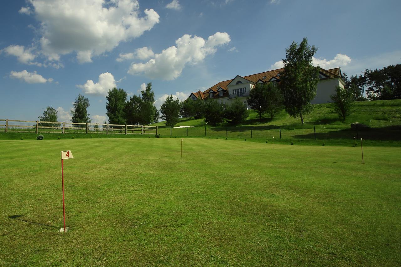 Palac I Folwark Nemino Sierakowice  Bagian luar foto