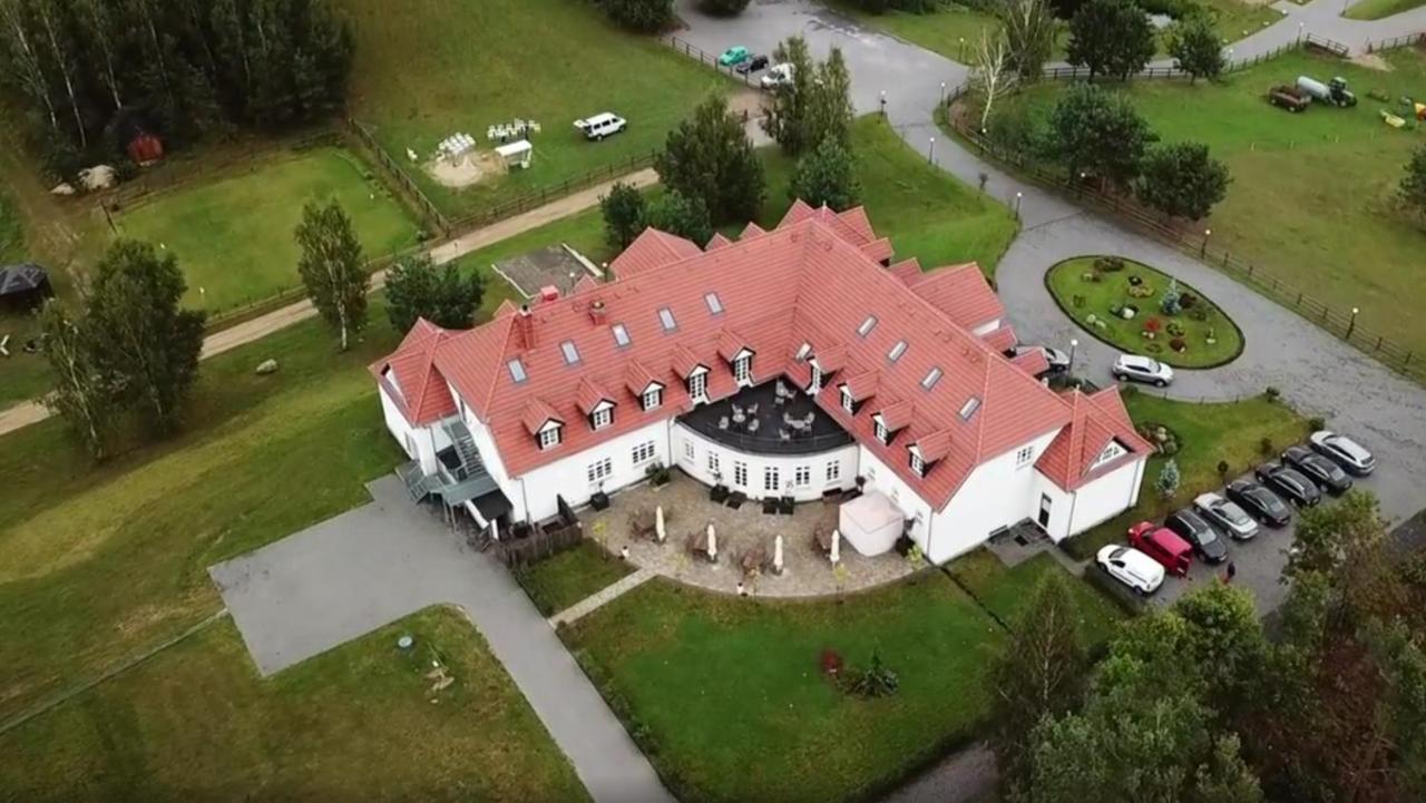 Palac I Folwark Nemino Sierakowice  Bagian luar foto